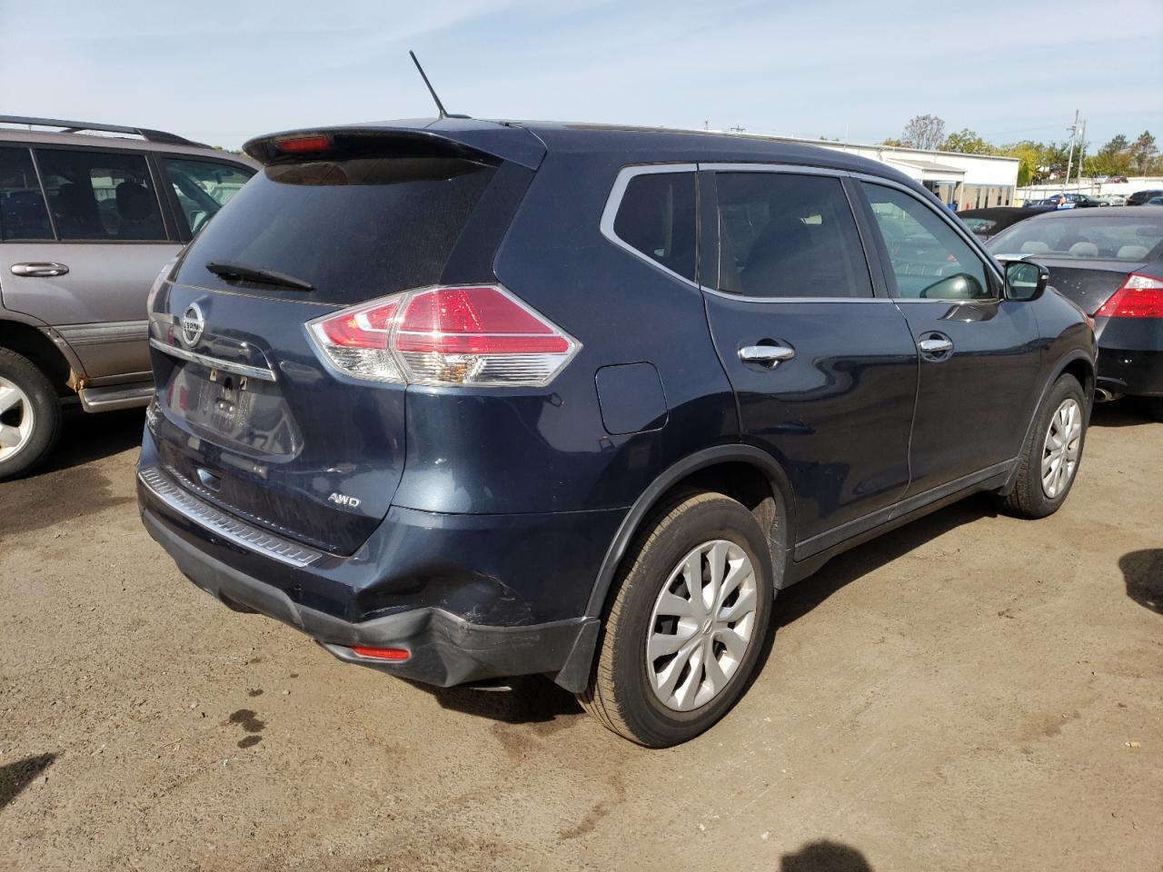 2015 NISSAN ROGUE