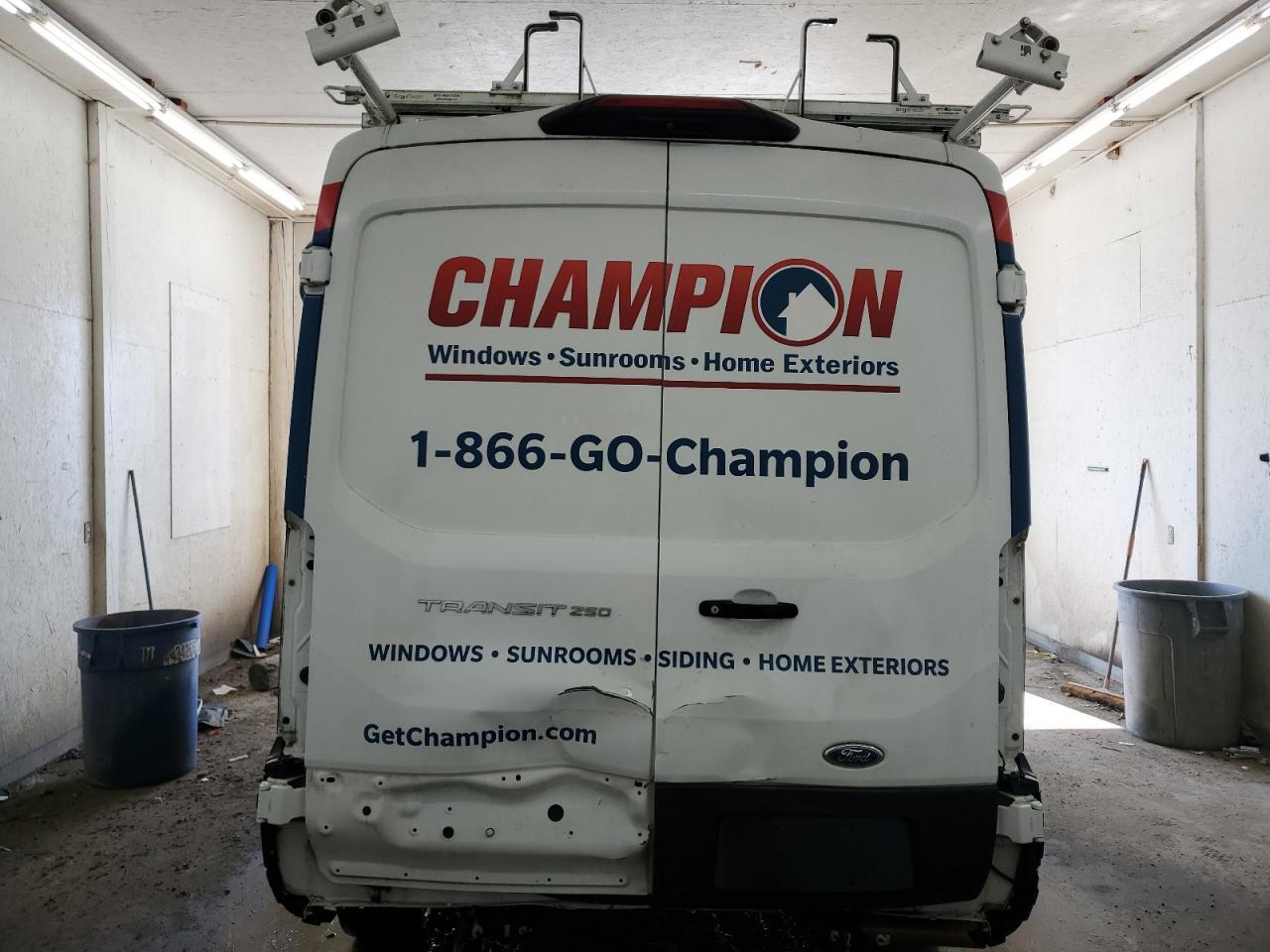 2021 FORD Transit