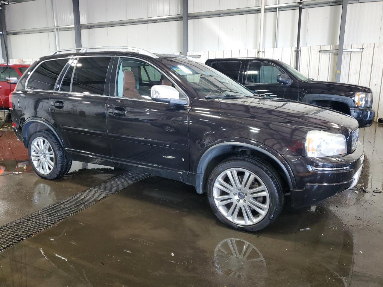 2014 VOLVO XC90