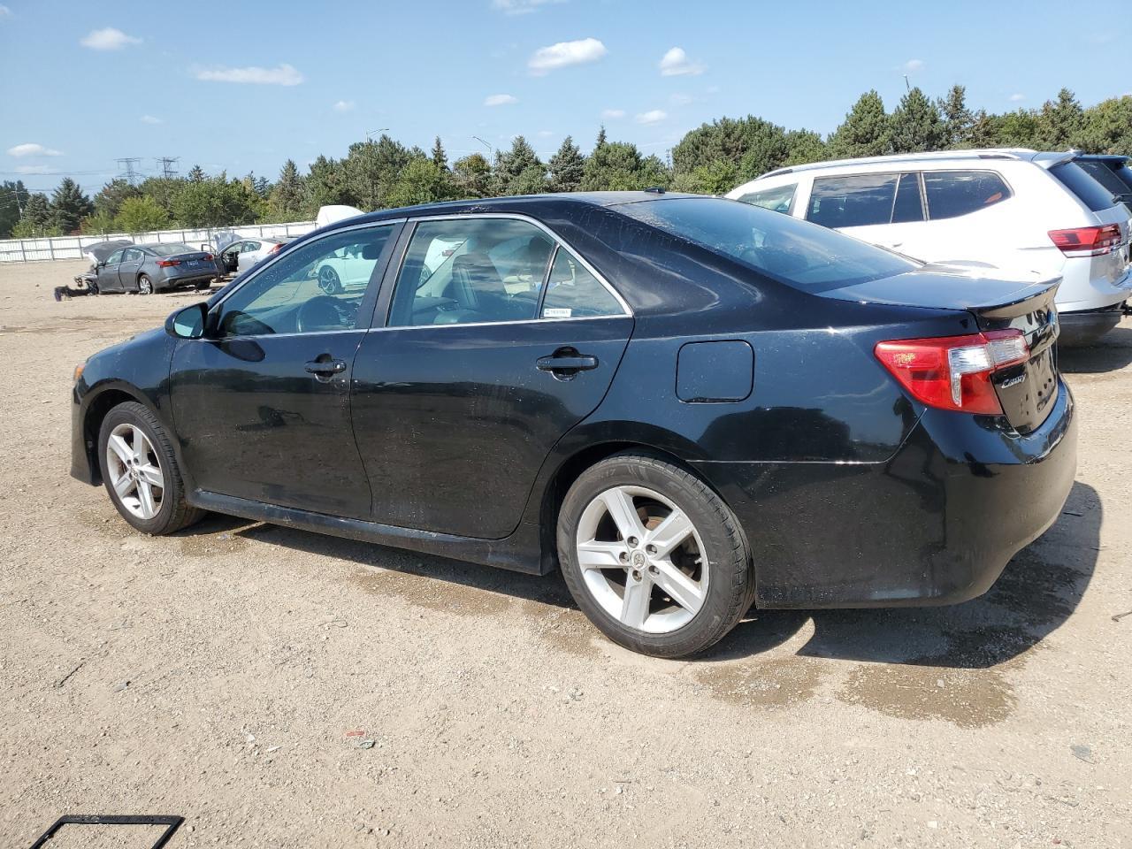 2012 TOYOTA CAMRY