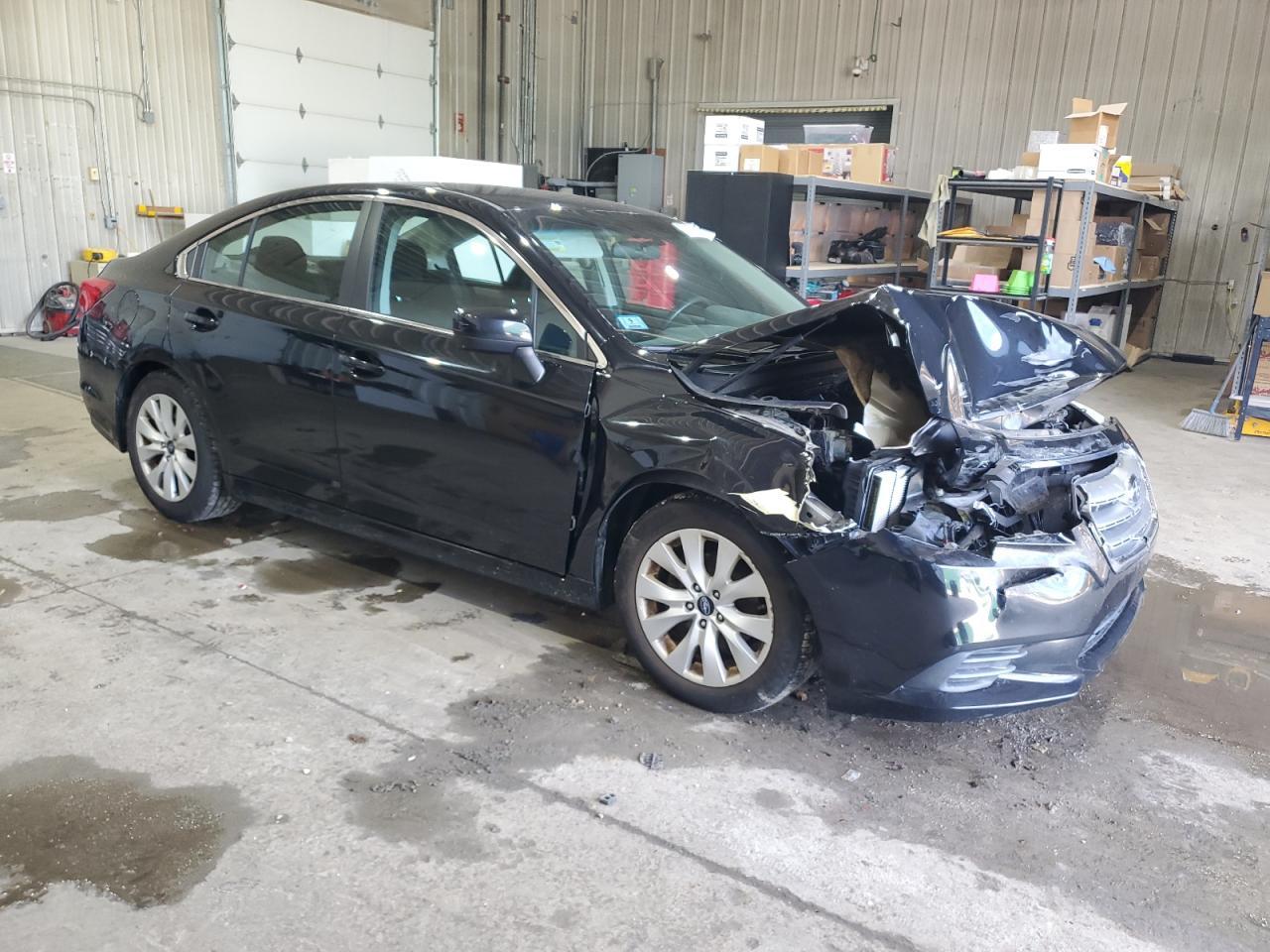 2016 SUBARU Legacy