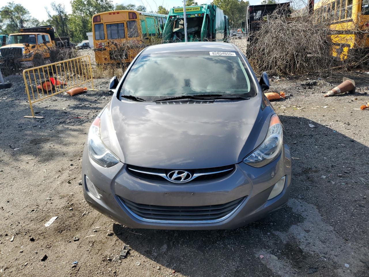 2013 HYUNDAI ELANTRA