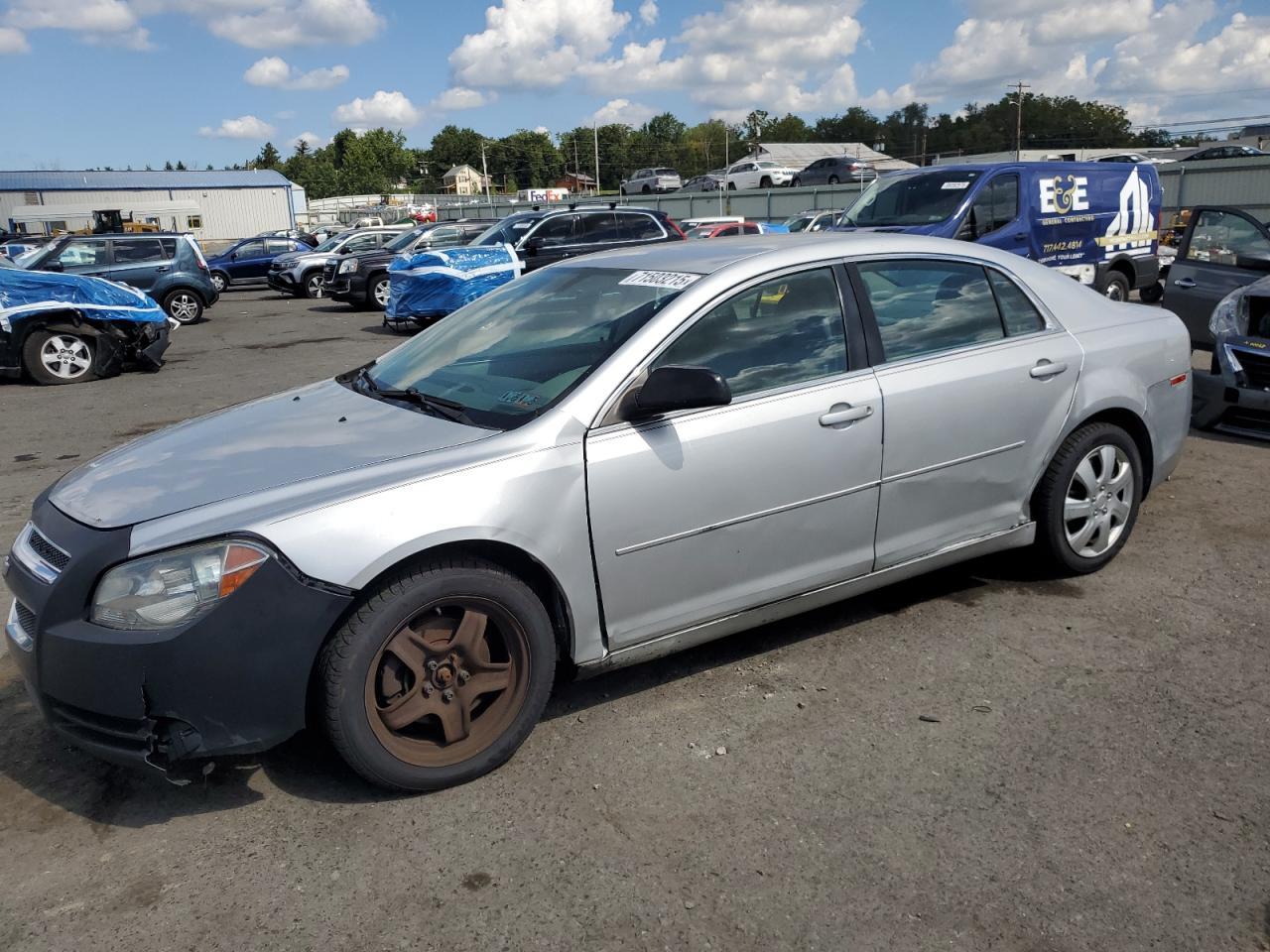 2011 CHEVROLET MALIBU