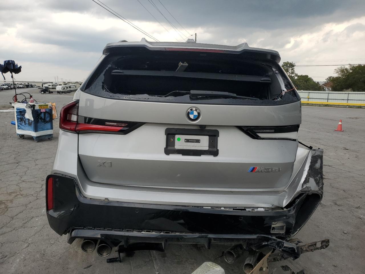 2025 BMW X1