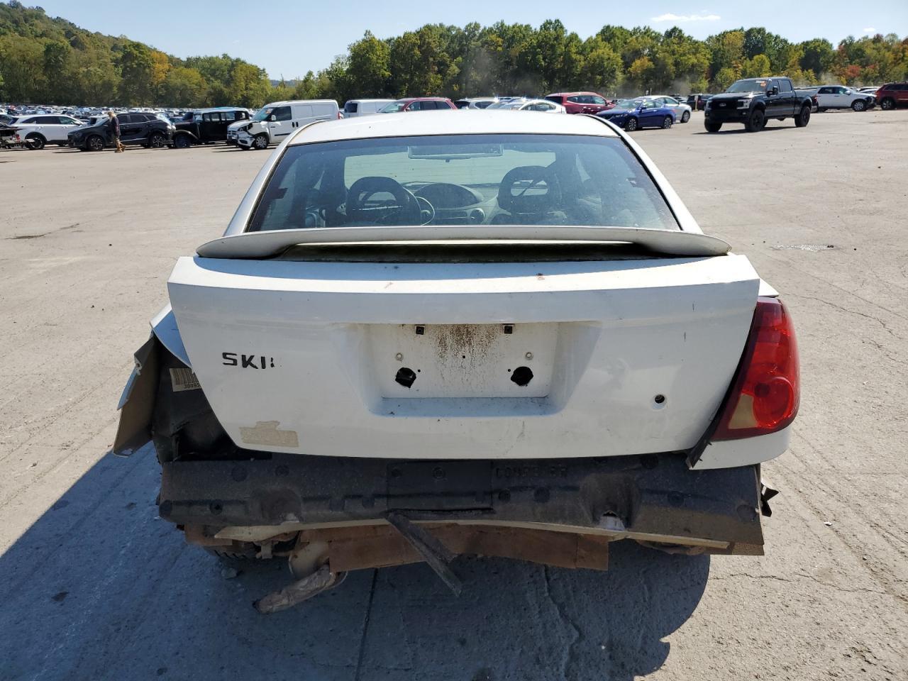 2004 SATURN Ion