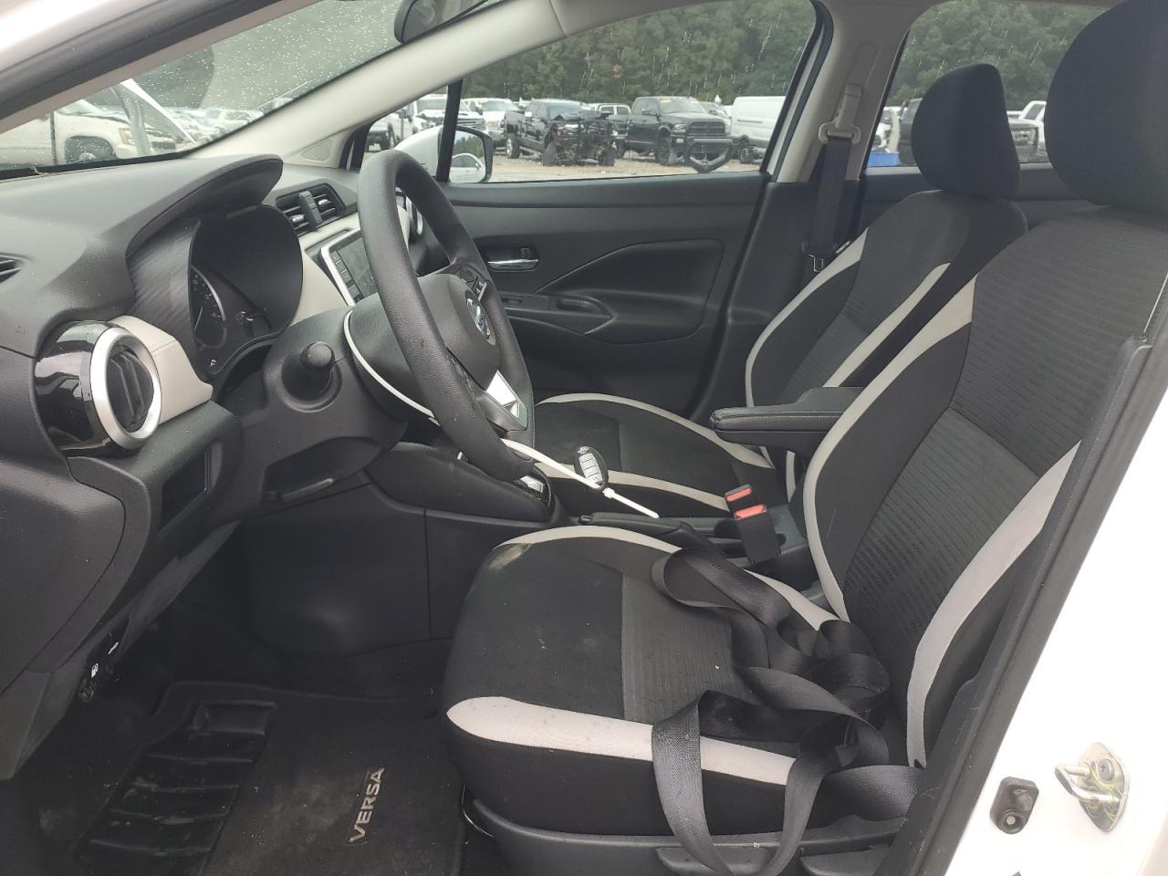 2020 NISSAN VERSA