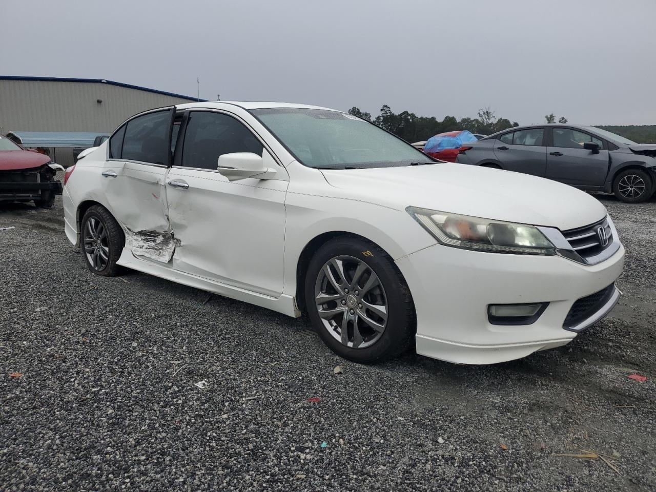 2013 HONDA ACCORD