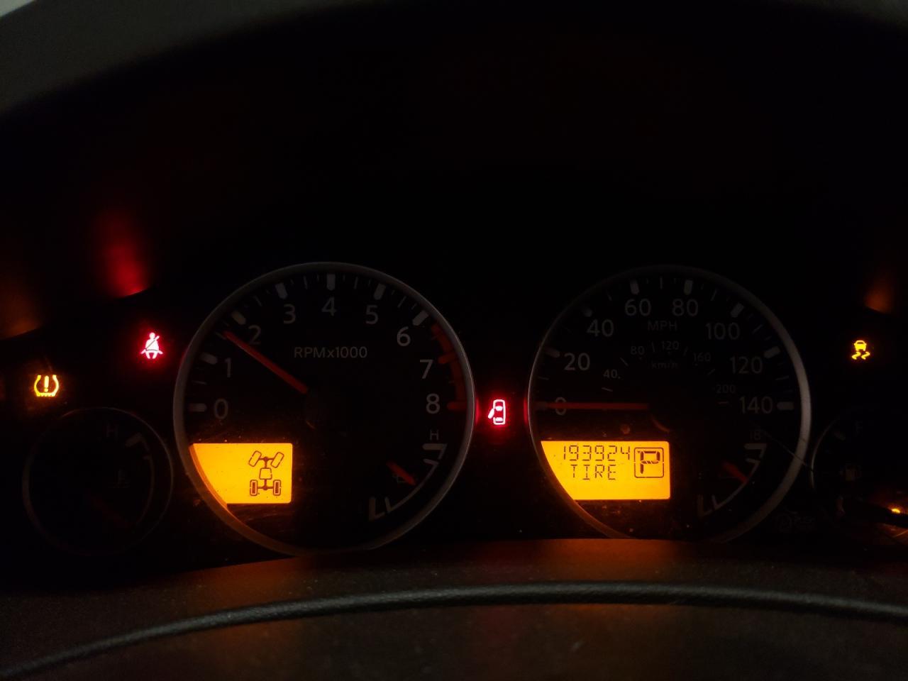 2012 NISSAN PATHFINDER