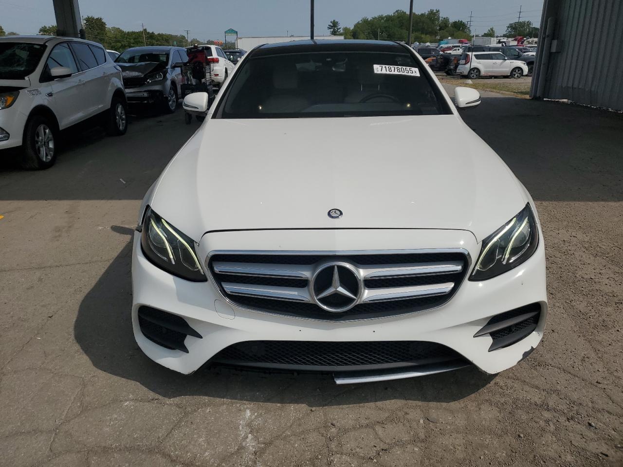 2017 MERCEDES-BENZ E-Class