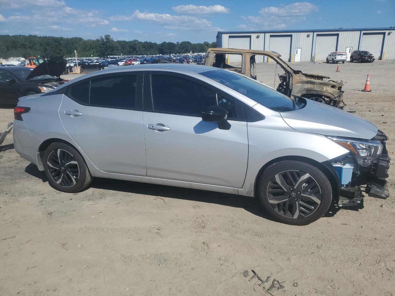 2025 NISSAN VERSA