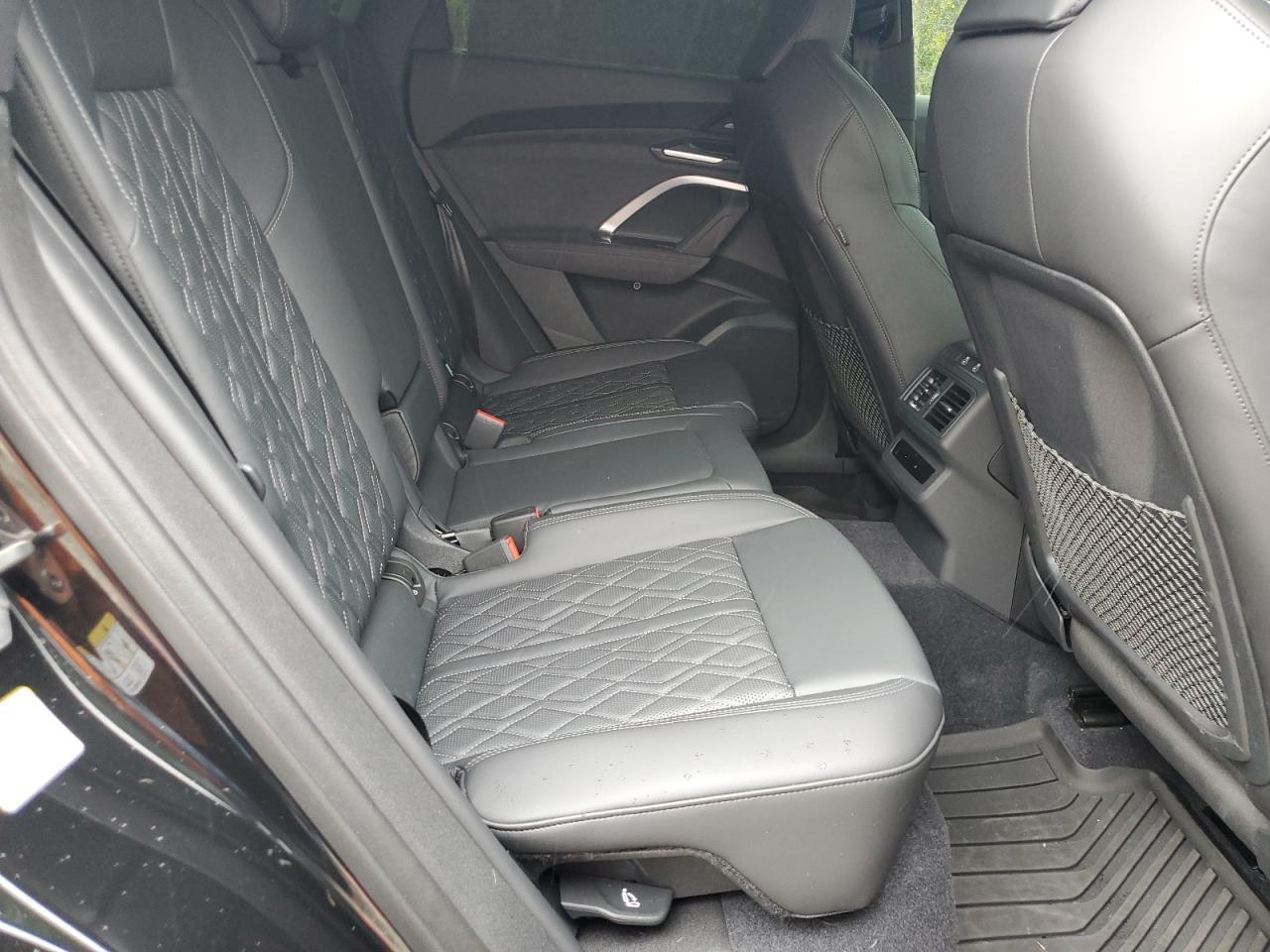 2025 AUDI SQ5