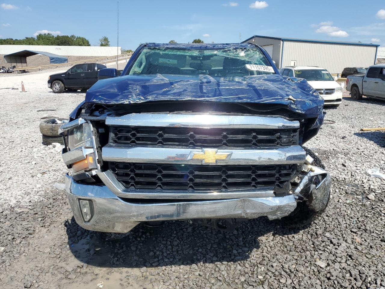 2017 CHEVROLET Silverado