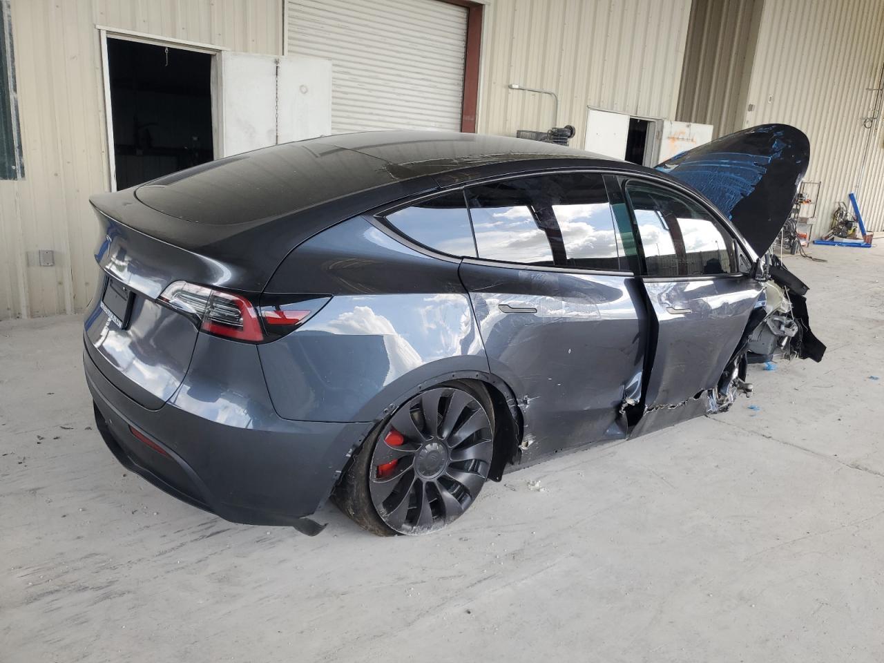 2020 TESLA MODEL Y