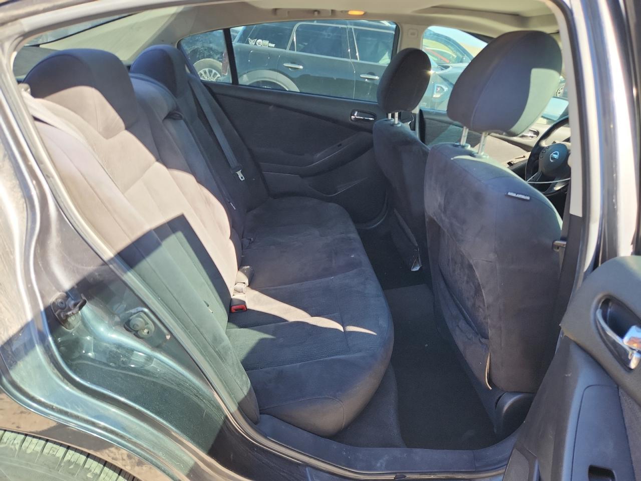 2010 NISSAN ALTIMA