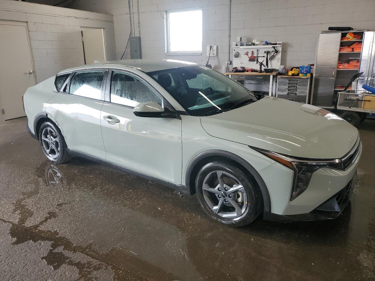 2025 KIA K4