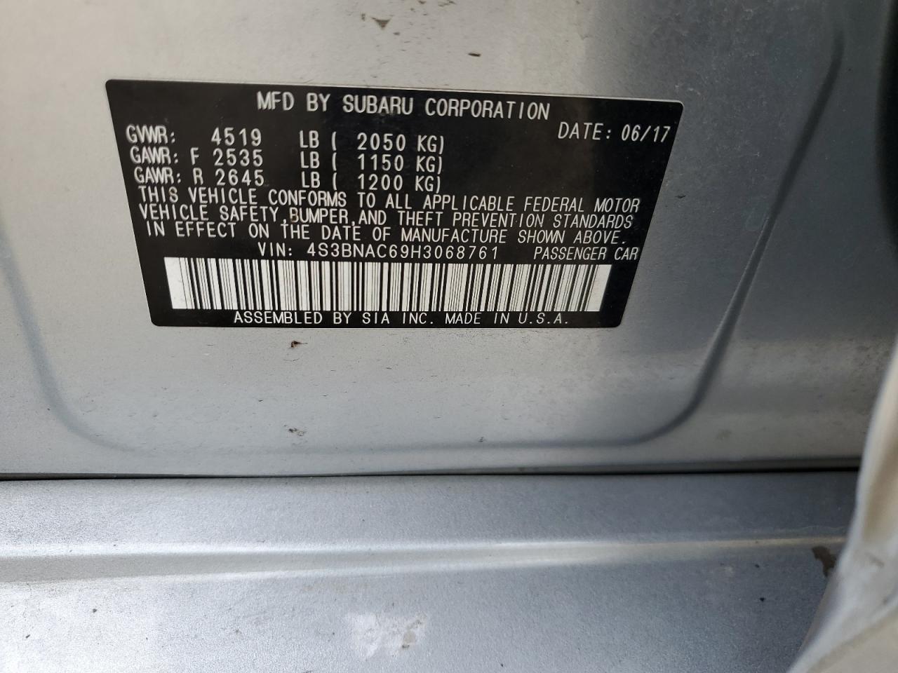 2017 SUBARU Legacy