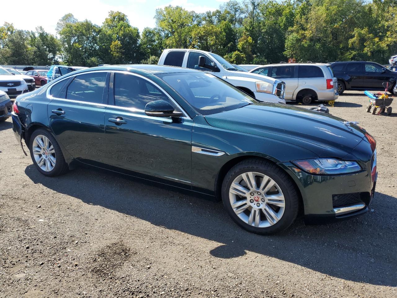 2016 JAGUAR XF