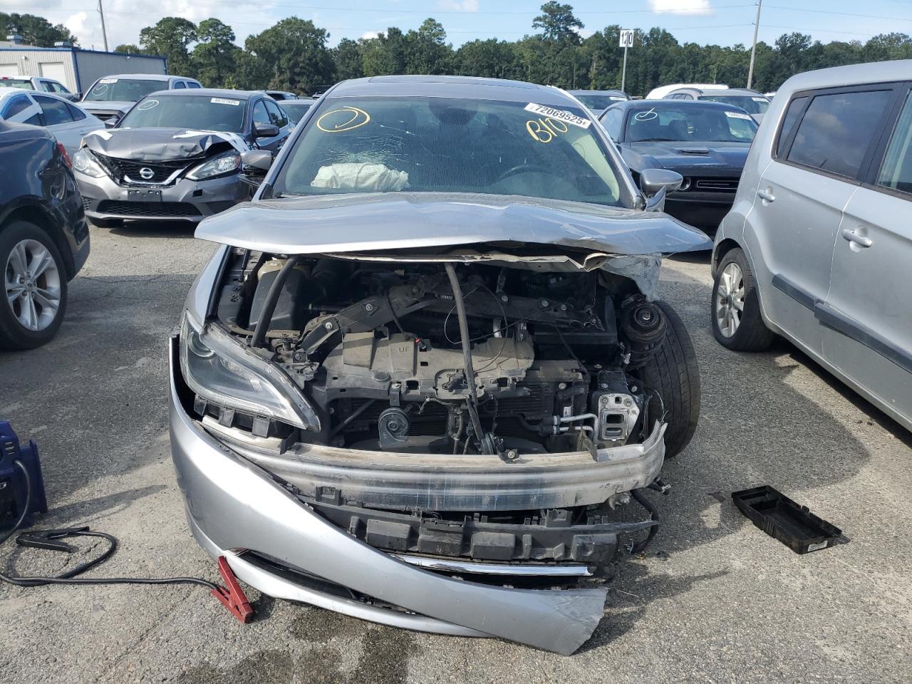 2016 CHRYSLER 200