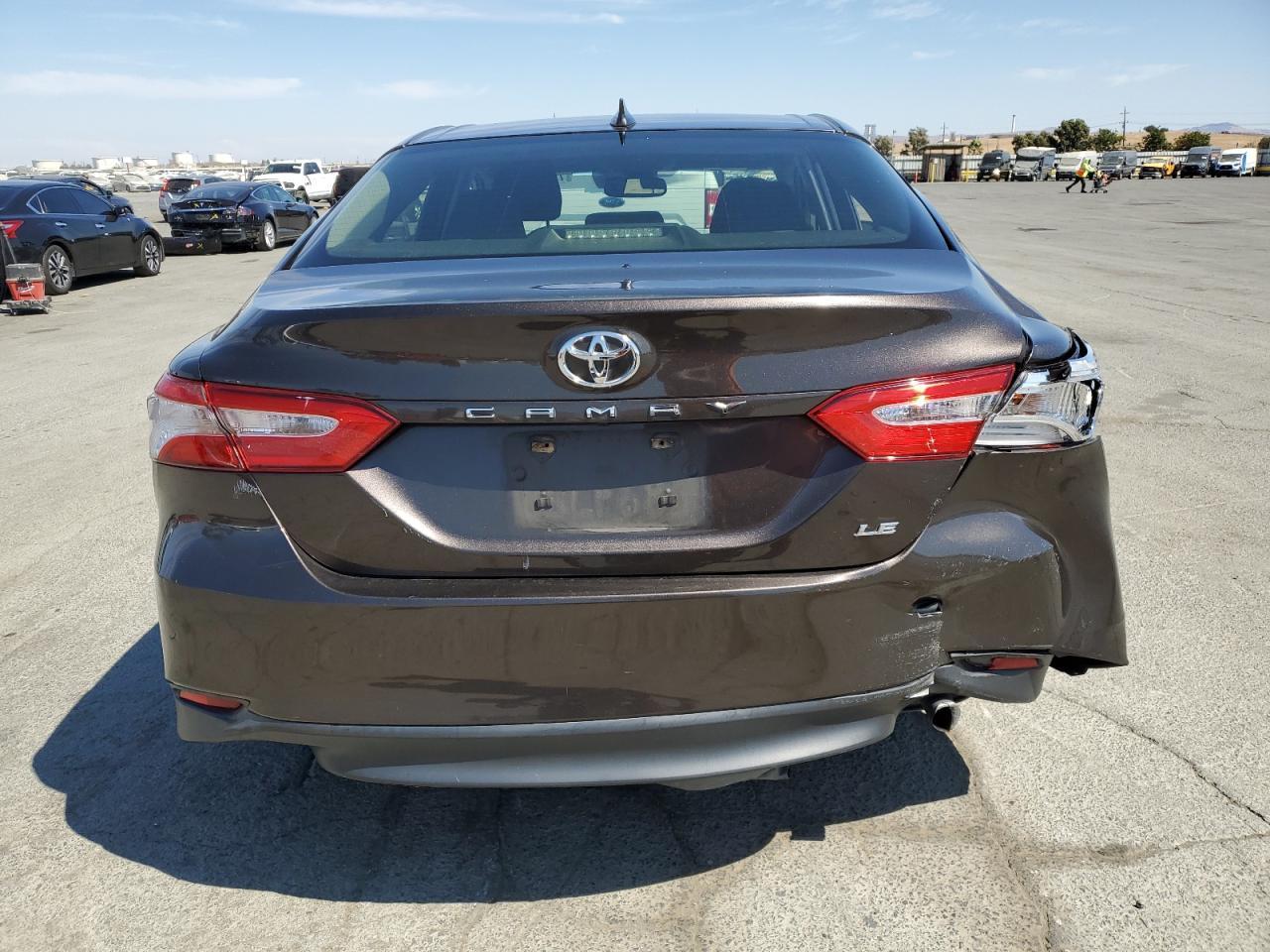 2018 TOYOTA CAMRY