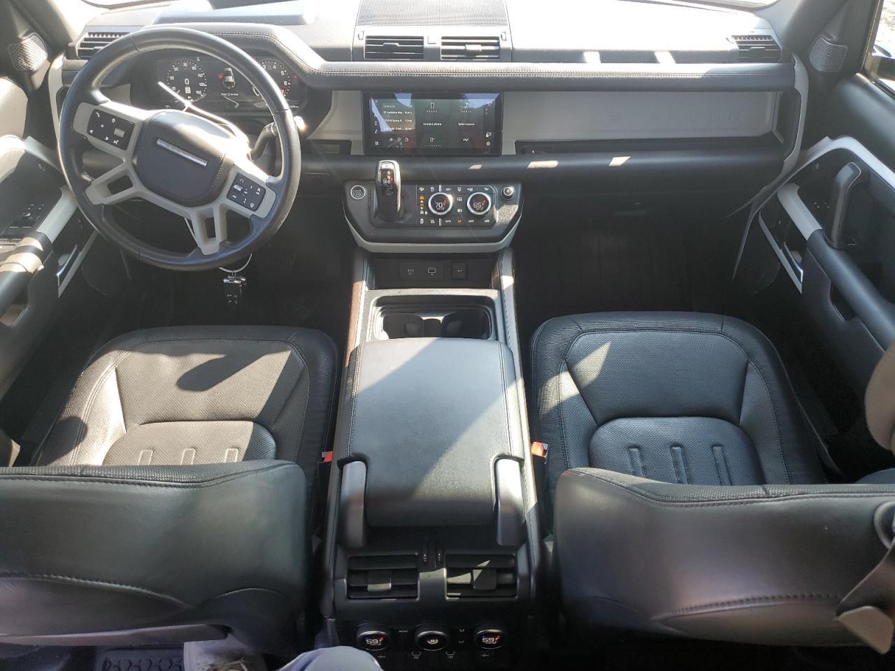 2021 LAND ROVER Defender