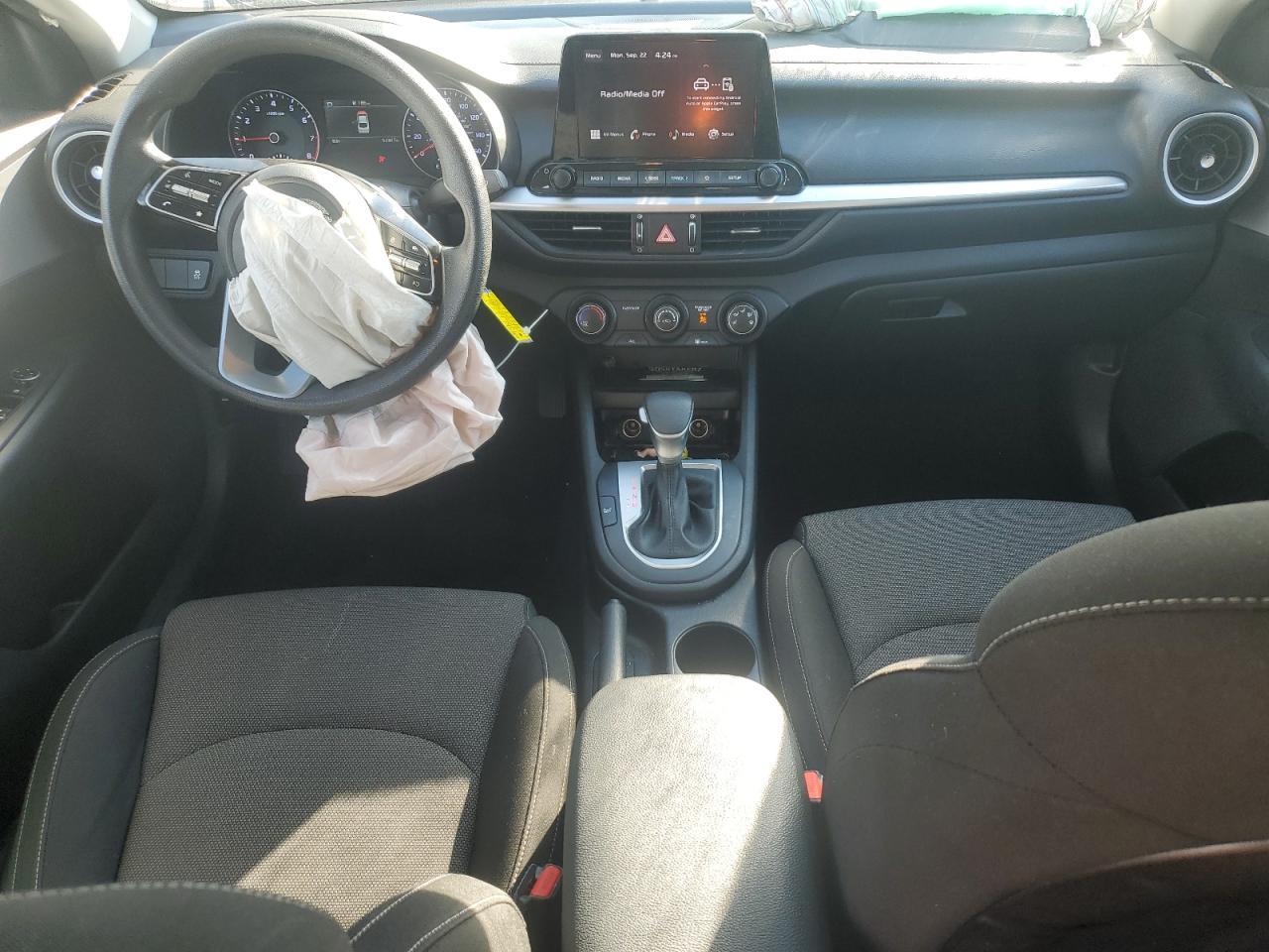 2023 KIA FORTE