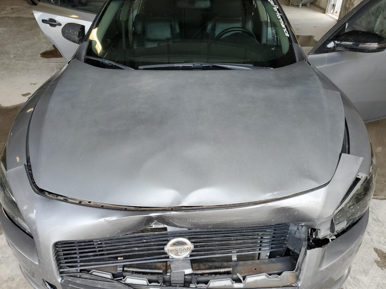 2009 NISSAN Maxima