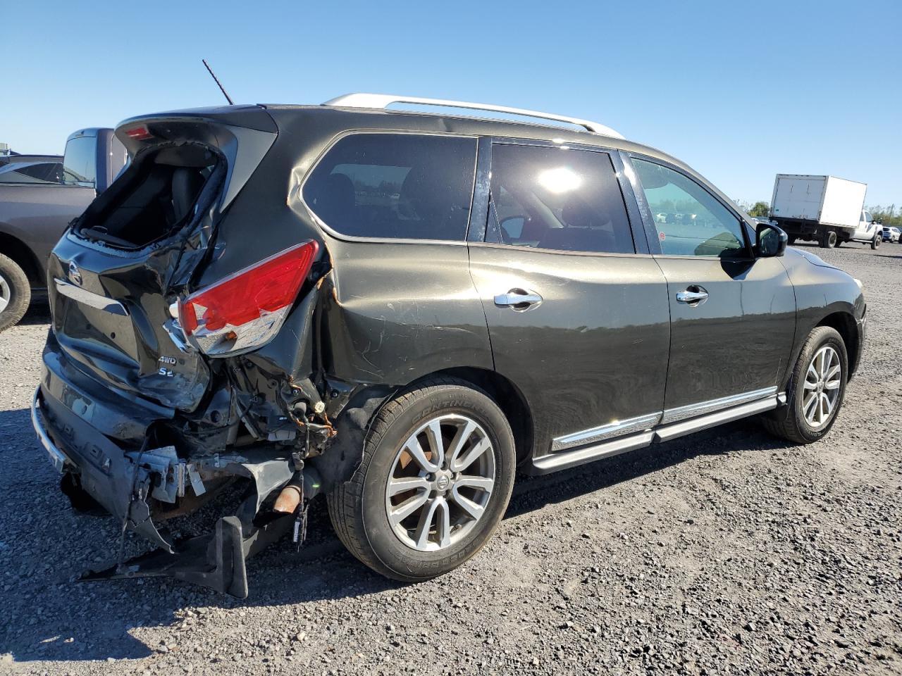 2015 NISSAN PATHFINDER