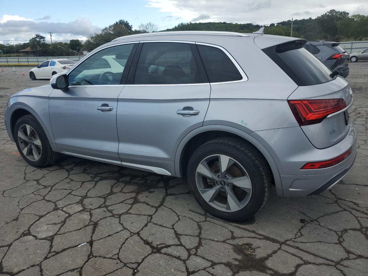 2022 AUDI Q5