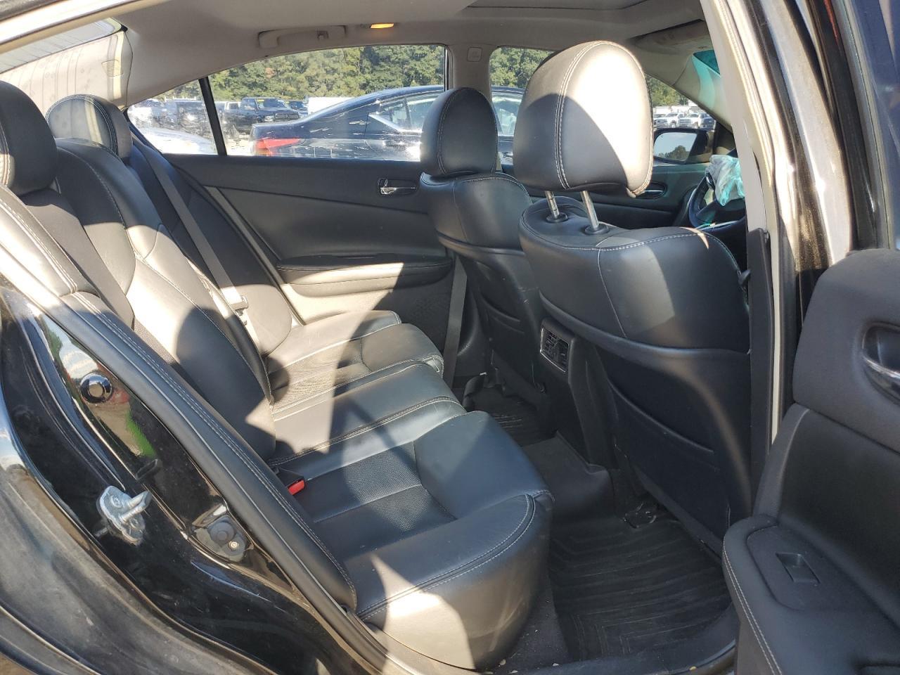 2012 NISSAN Maxima