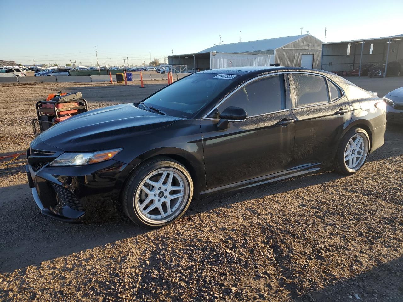 2018 TOYOTA CAMRY