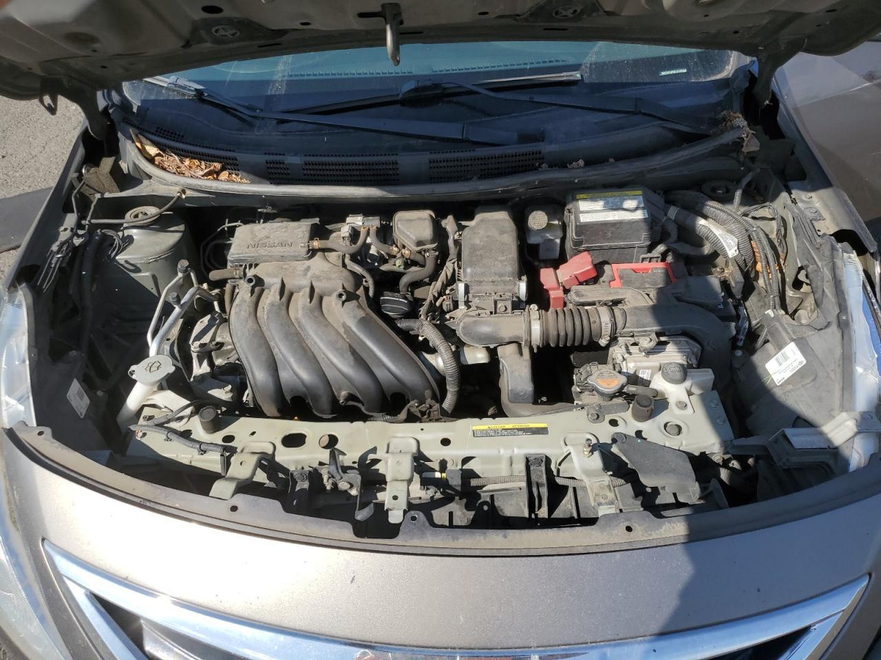 2015 NISSAN VERSA