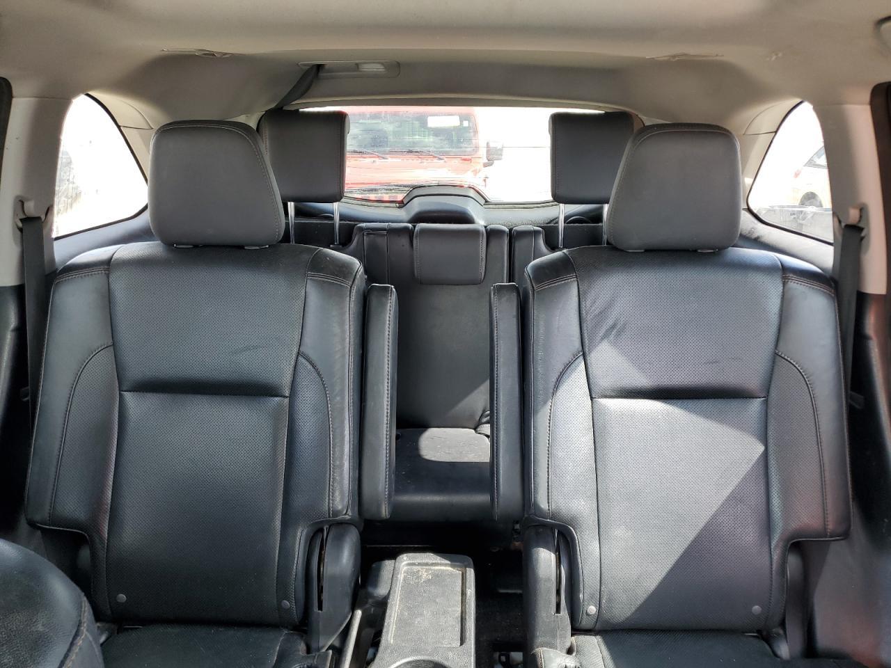 2016 TOYOTA HIGHLANDER