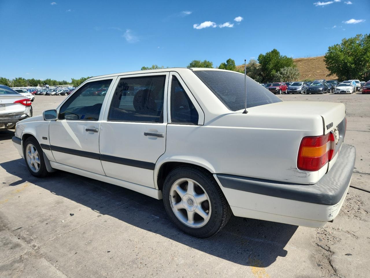 1997 VOLVO 850