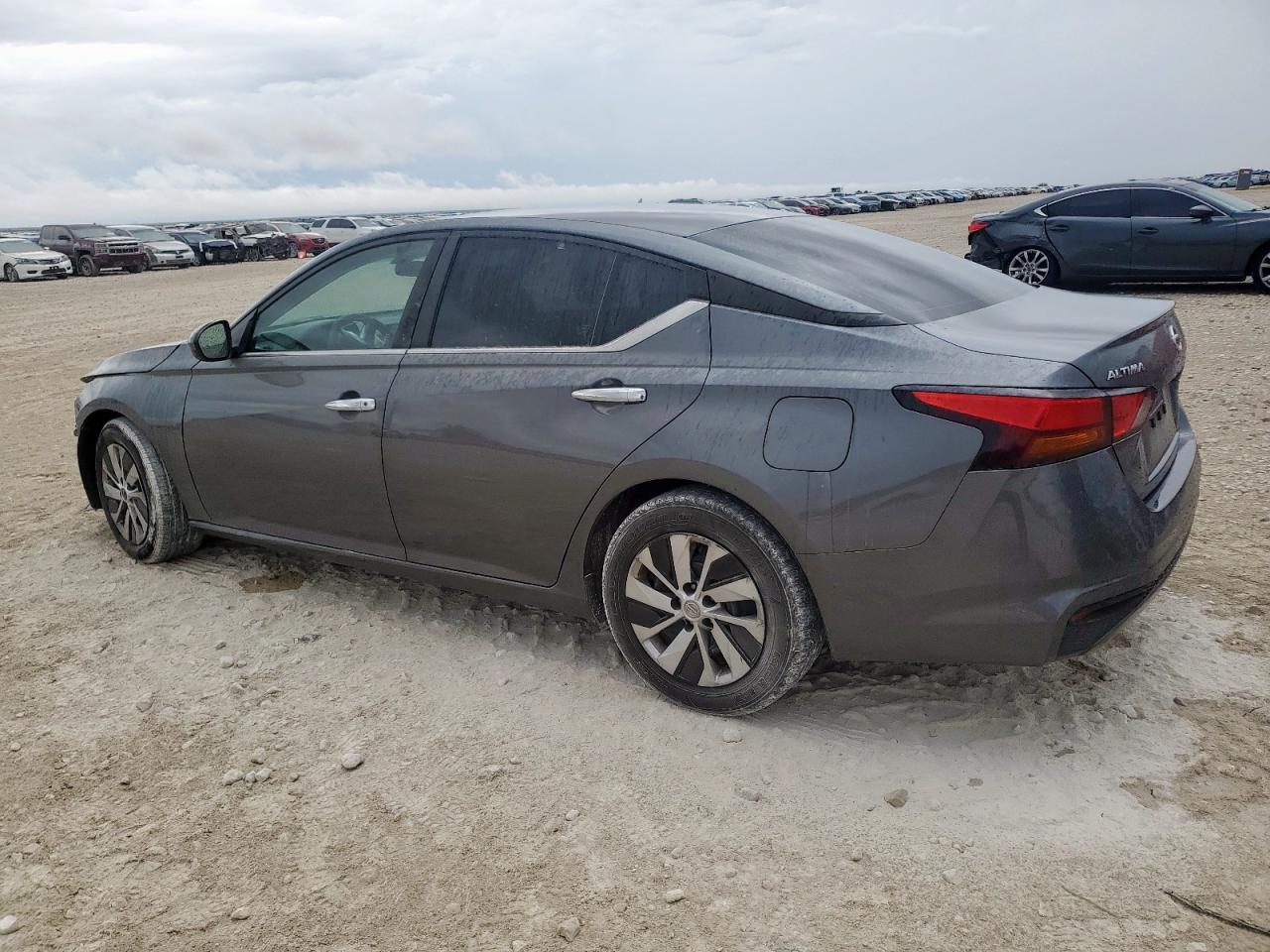 2022 NISSAN ALTIMA