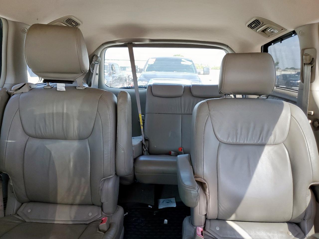 2008 TOYOTA SIENNA