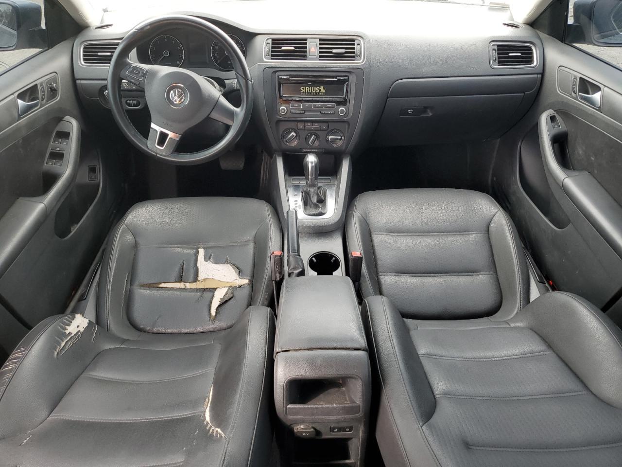 2012 VOLKSWAGEN JETTA