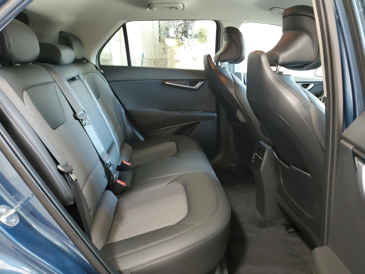 2024 KIA Niro