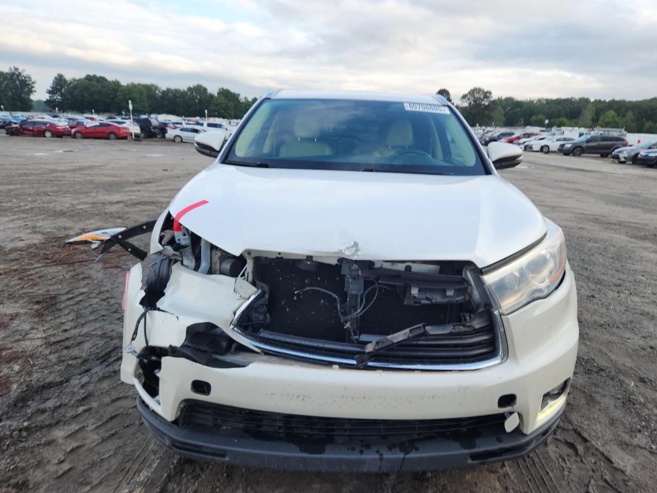 2016 TOYOTA HIGHLANDER