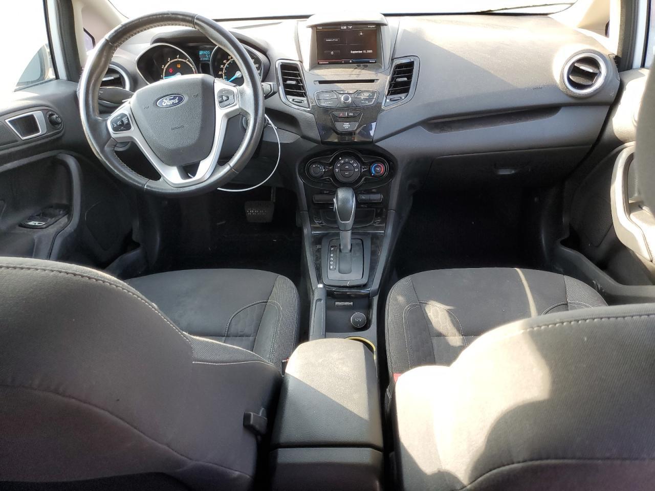 2014 FORD Fiesta