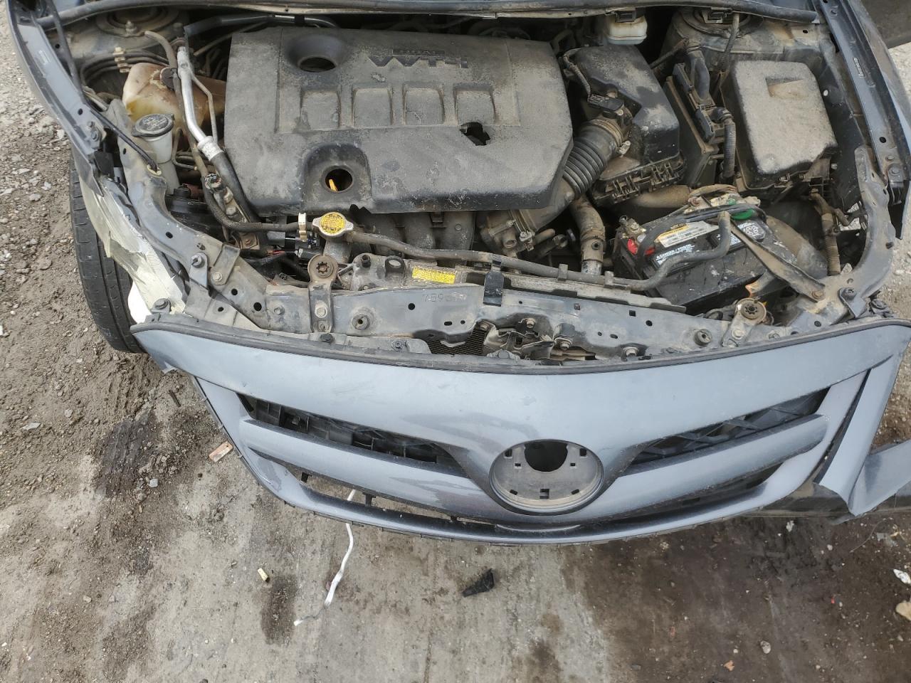 2011 TOYOTA COROLLA