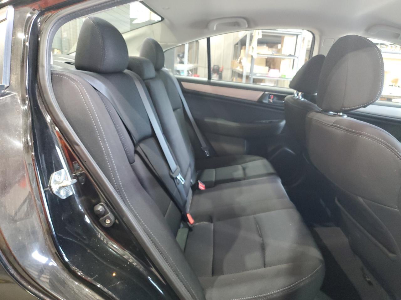 2016 SUBARU Legacy