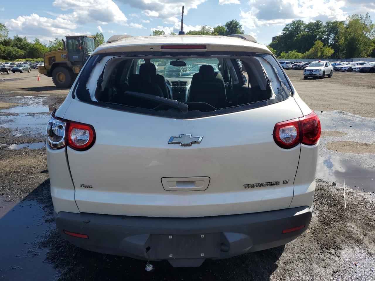 2011 CHEVROLET TRAVERSE