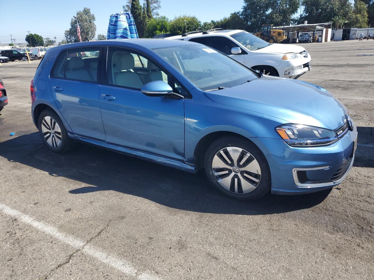 2016 VOLKSWAGEN e-Golf