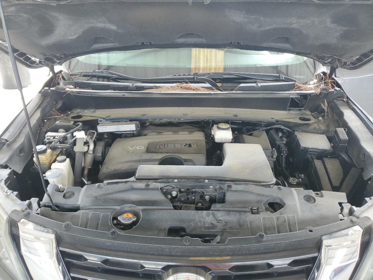 2017 NISSAN PATHFINDER