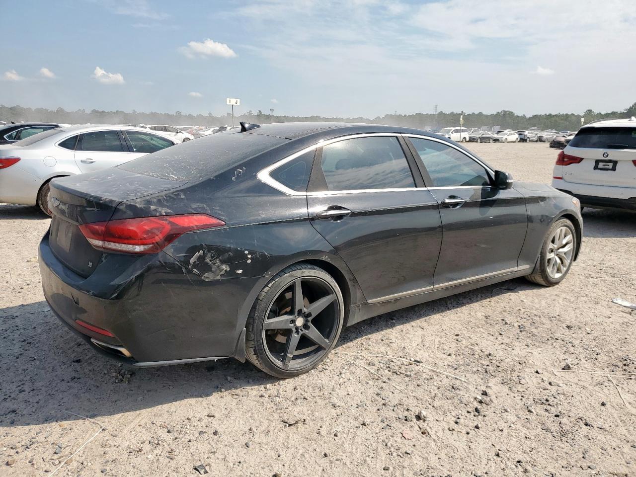 2015 HYUNDAI GENESIS