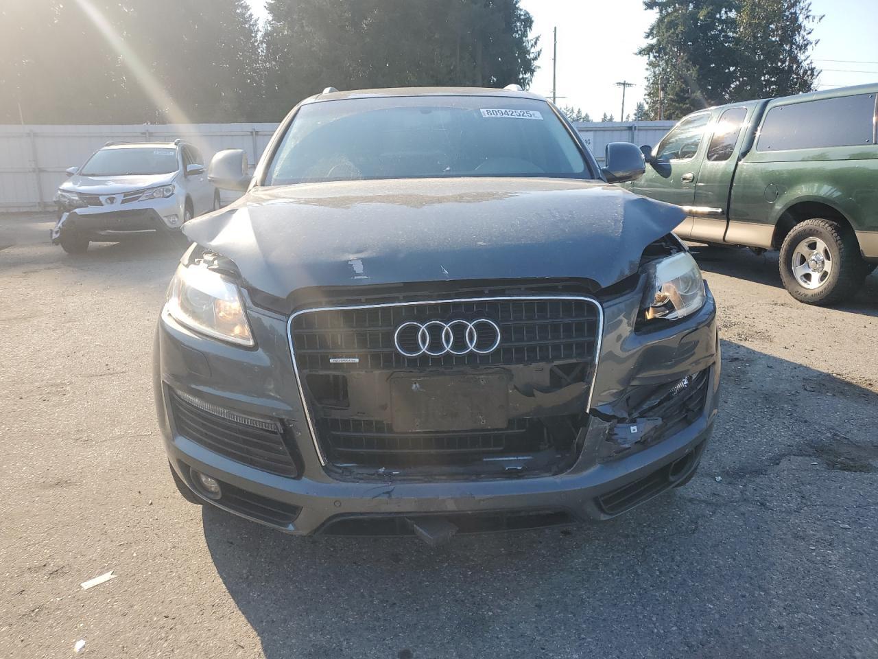 2009 AUDI Q7
