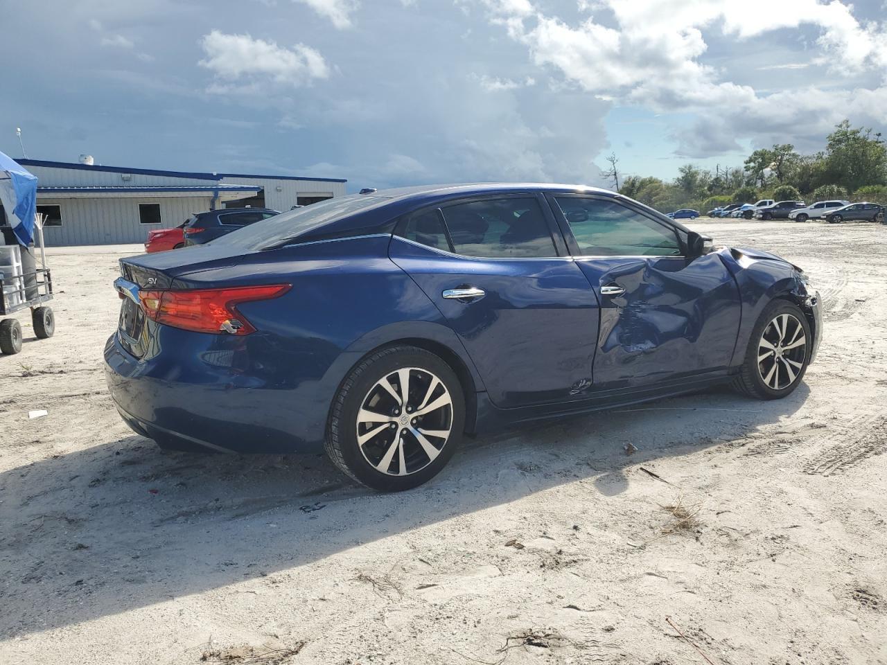 2018 NISSAN Maxima