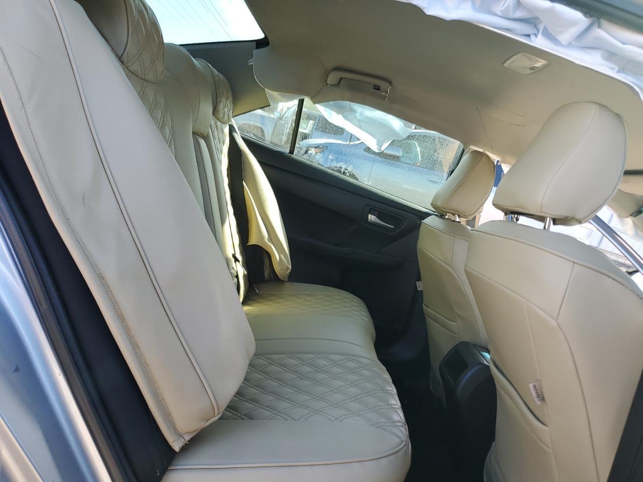 2016 TOYOTA CAMRY