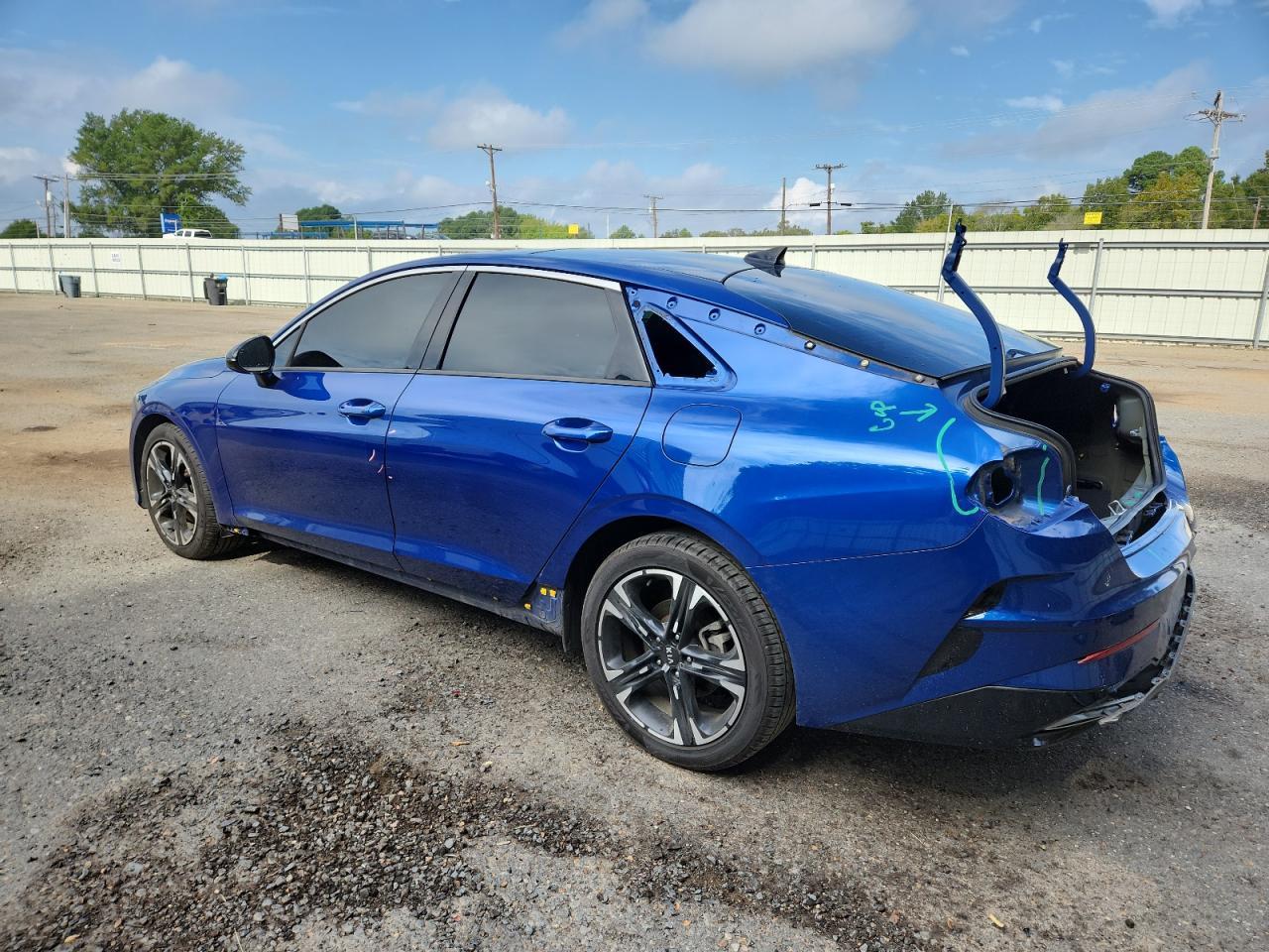 2021 KIA K5