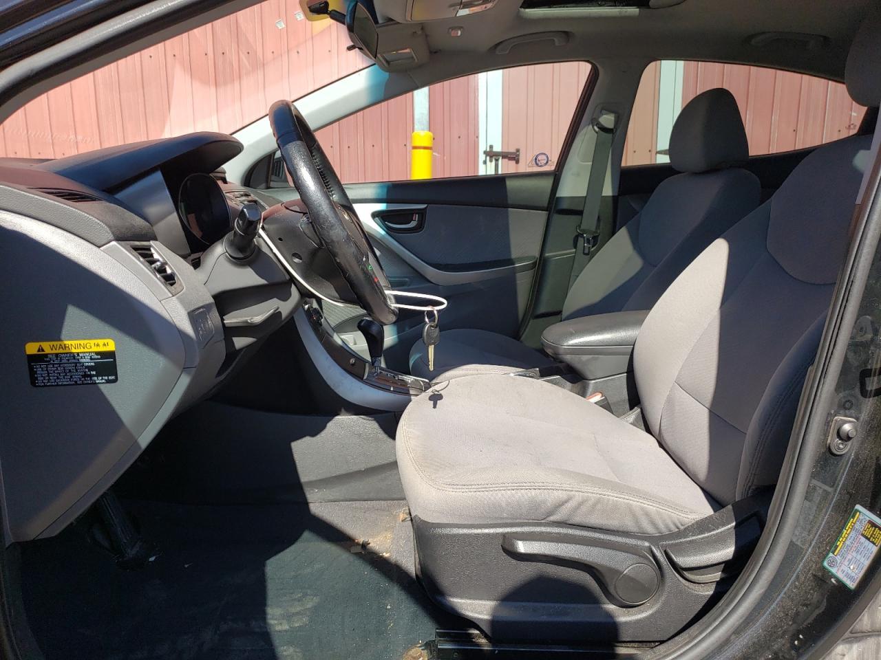 2013 HYUNDAI ELANTRA